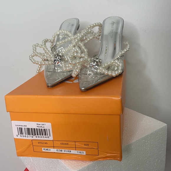 Public Desire Damaged Crystals Missing Size 9 crystal embellished pointed toe - Picture 5 of 12